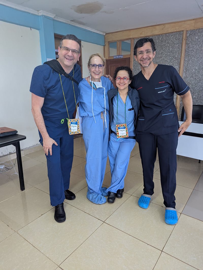 ASCRS-Fellows-with-Dr-Ali.jpg